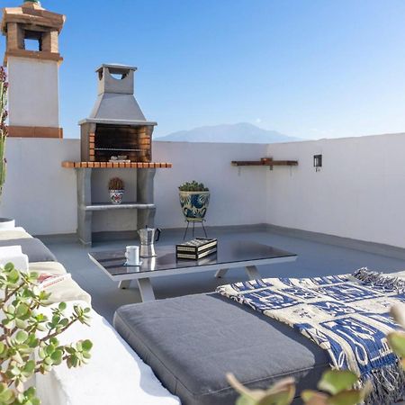 فيلا Cutarفي Rooftop Terrace & Panoramic Mountain View'S المظهر الخارجي الصورة